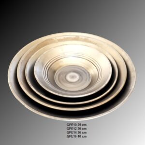 Ribbed Steel Gold Pan - Estwing